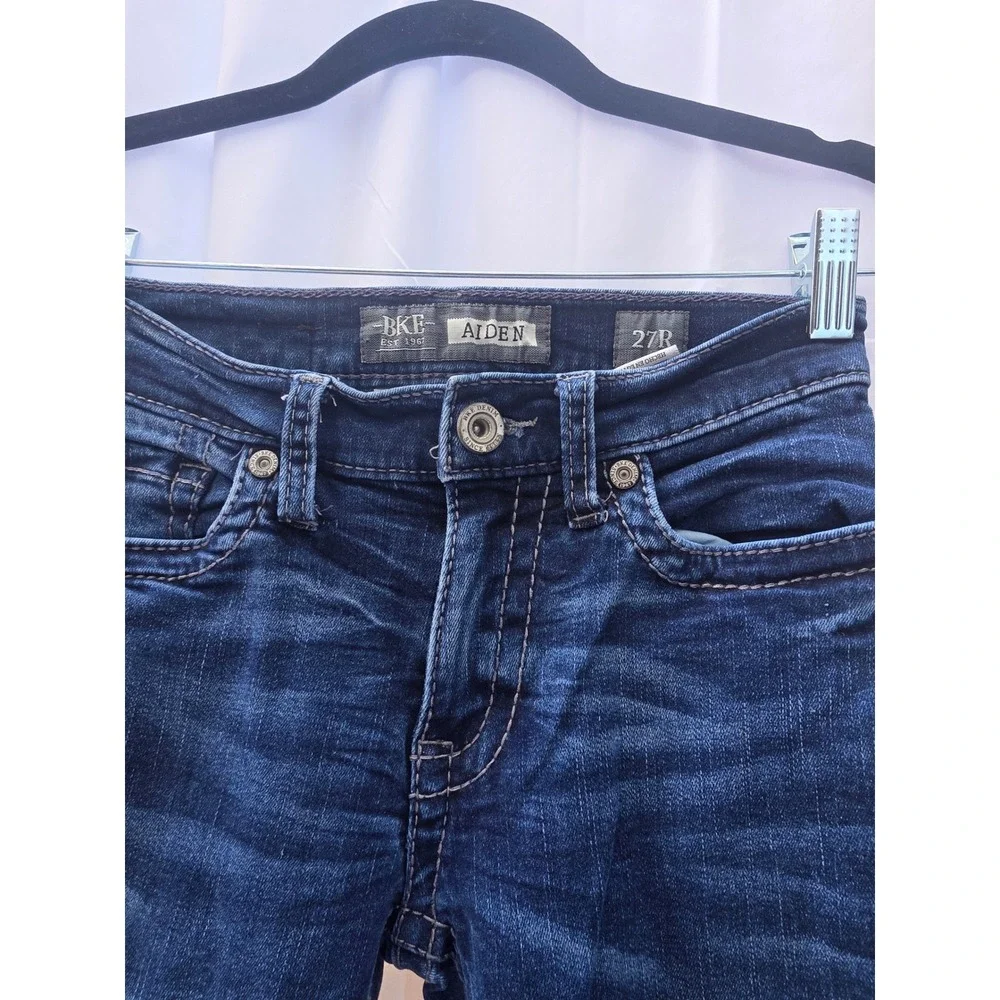BKE Aiden Bootleg Jeans Boys 27R Dark Wash Stretch Denim Embroidered Pockets